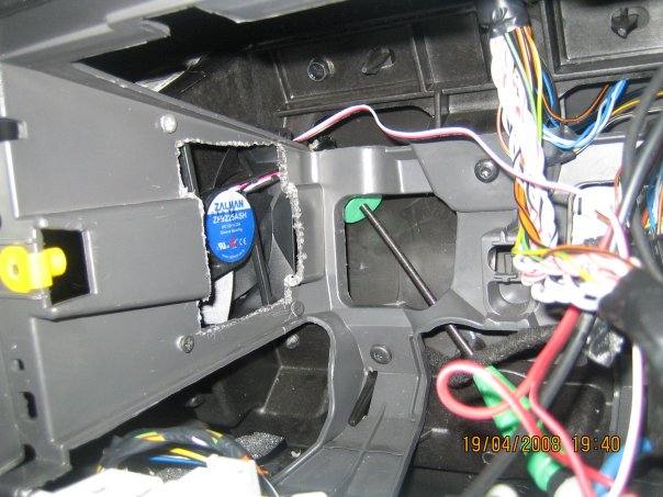 x_42109b37.jpg