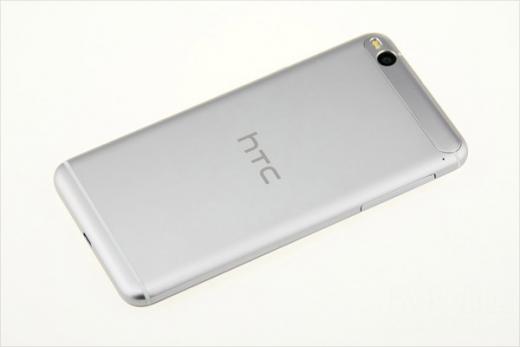      HTC One X9