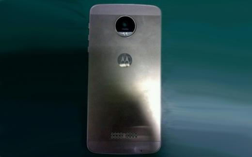      Moto X