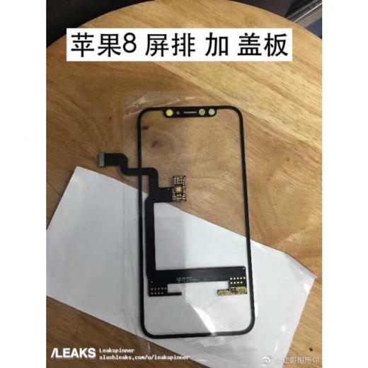    iPhone 8   