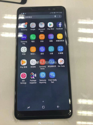 Обновленный Samsung Galaxy A8+ засветился на фото