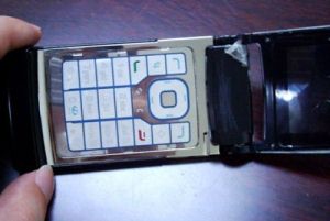 Nokia N75     RAZR?