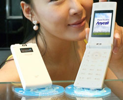 Samsung SCH-W270 – женский телефон с неплохим набором функций