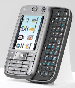 HTC S730: новый смартфон с двумя клавиатурами